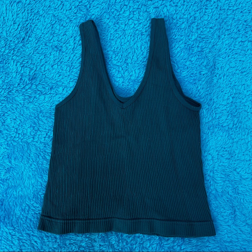 urban outfitters drew seamless tank top